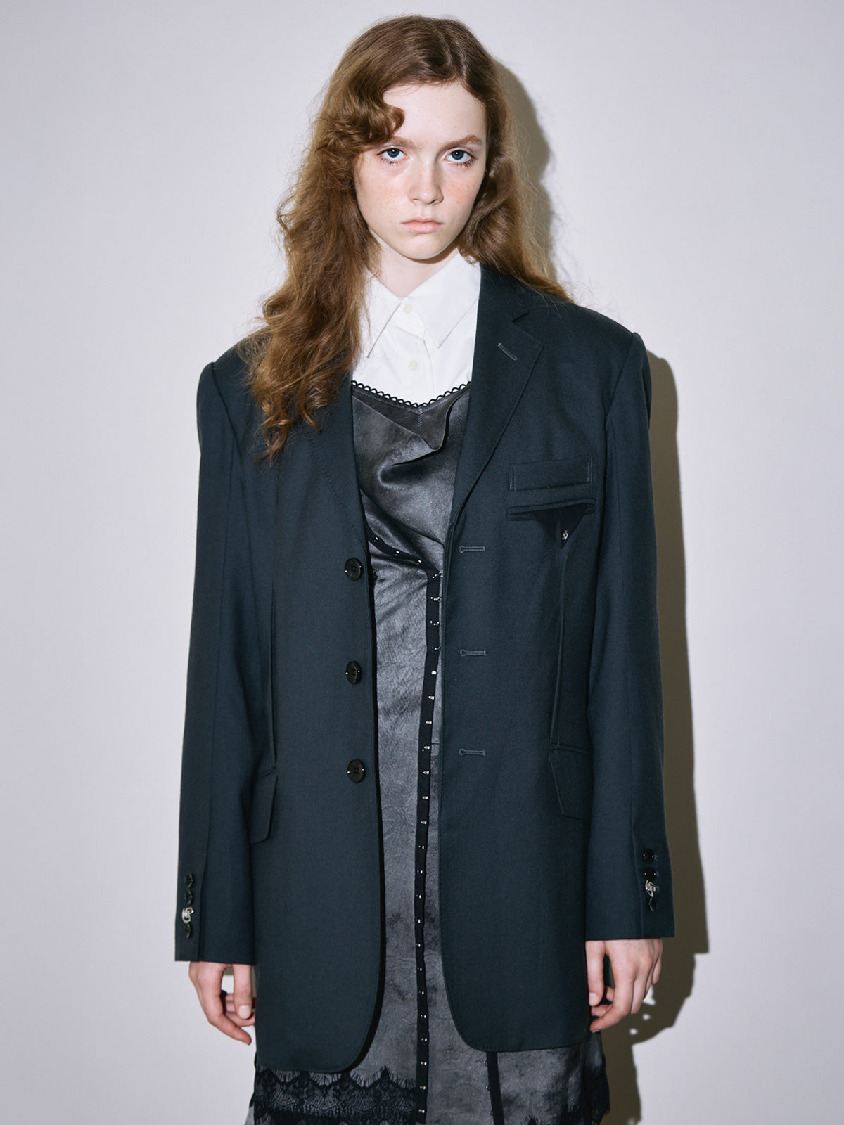 Serge over jacket