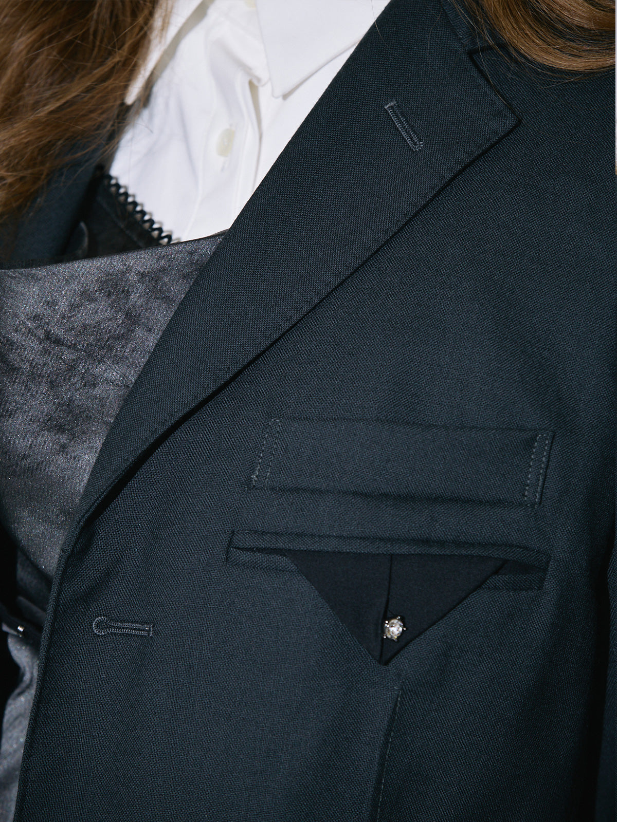 Serge over jacket